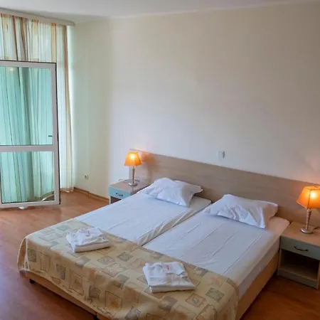 Pensiune Room In Guest Room